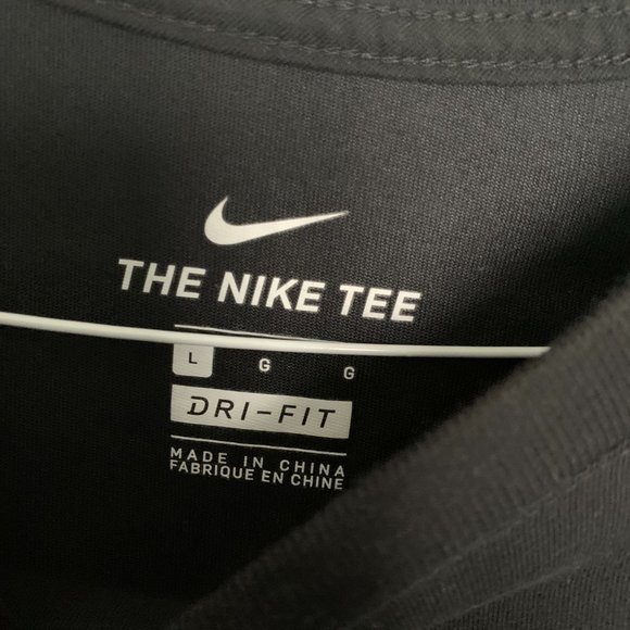 Nike "Just Do It" Heritage Tribal Basketball Shirt - Picture 2 of 2